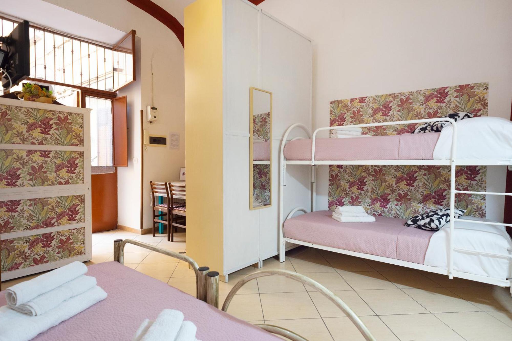 Alfred House - Casa Donna Rosaria Napoli